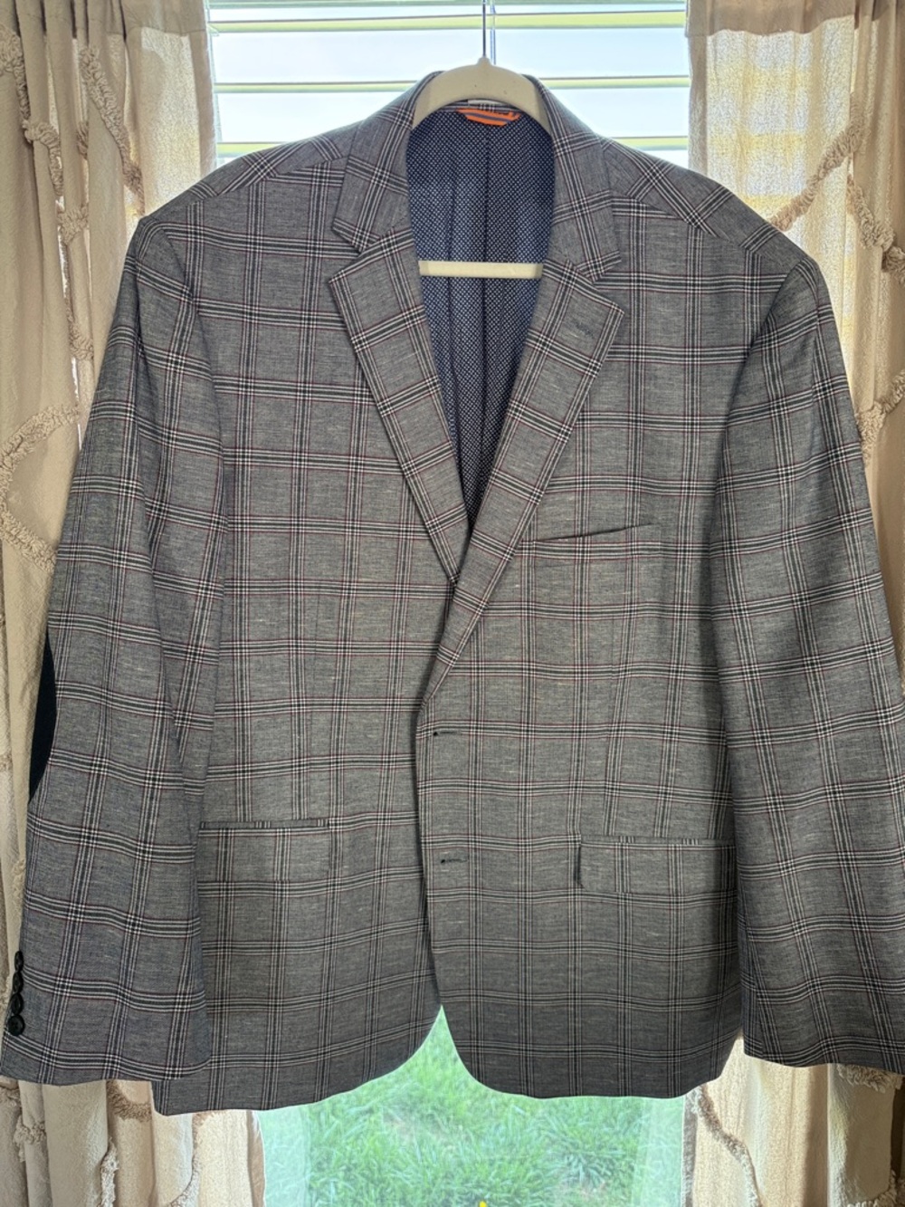 crown & ivy Gray Plaid Sport Coat with Subtle Windowpane